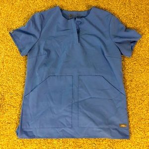 Figs brand seal color scrub top